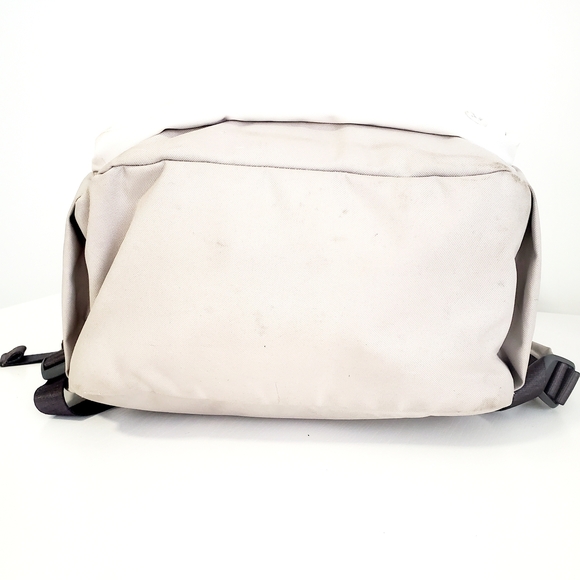 lululemon athletica Cream and Light Gray Everyday Backpack - Picture 6 of 7